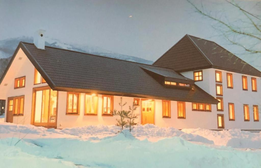 Bed and Breakfast The Joint Hakuba Esterno foto