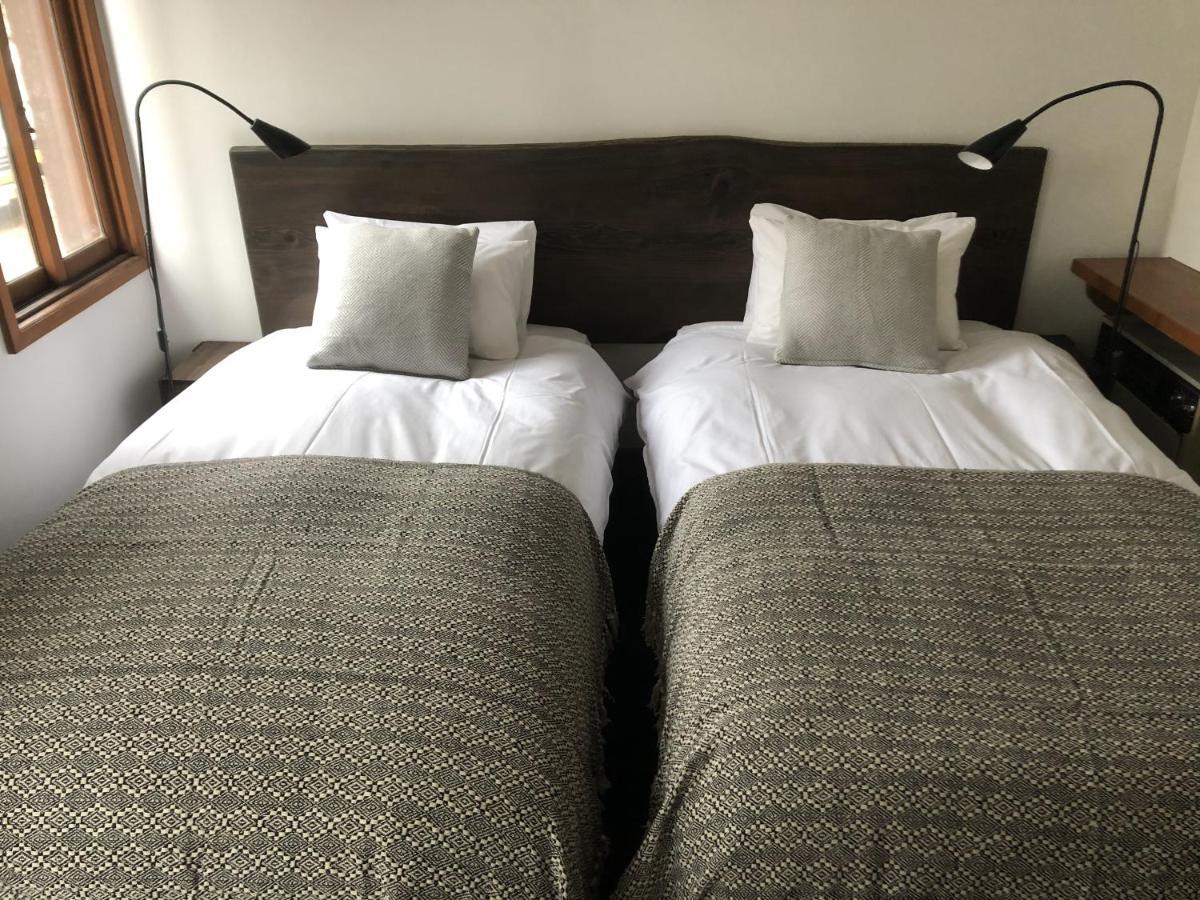 Bed and Breakfast The Joint Hakuba Esterno foto