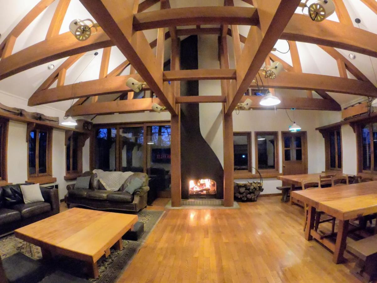 Bed and Breakfast The Joint Hakuba Esterno foto